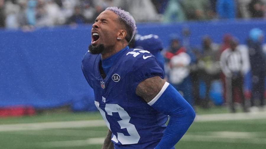 Dos días después de recibir una ovación en el MetLife Stadium, los Giants decidieron cortarlo.