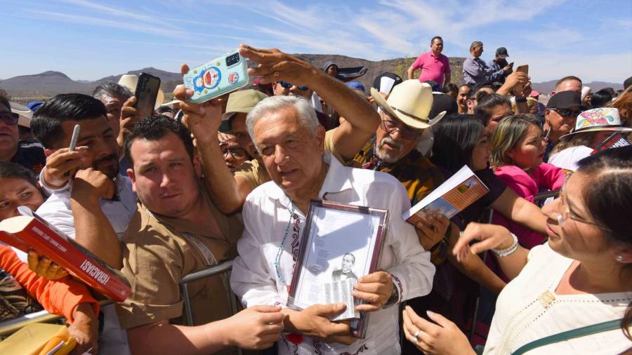 “Se abrió la puerta a una expansión de las operaciones de los cárteles, cuyo negocio más lucrativo sigue siendo la producción y el transporte de fentanilo y metanfetaminas a EU”.