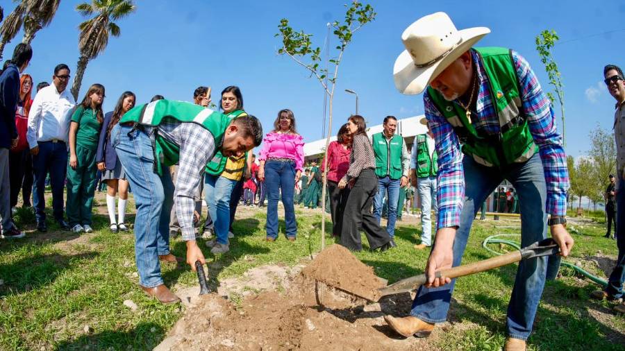 La reforestación abarcará zonas urbanas y comunidades rurales de Ramos Arizpe.