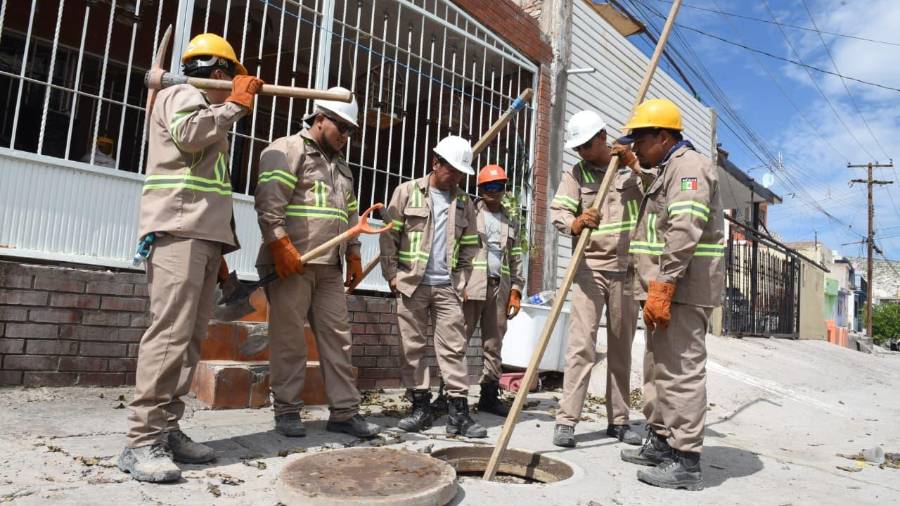 SIMAS Torreón refuerza operativos por fallas en drenaje y ratifica vigencia de descuentos en adeudos