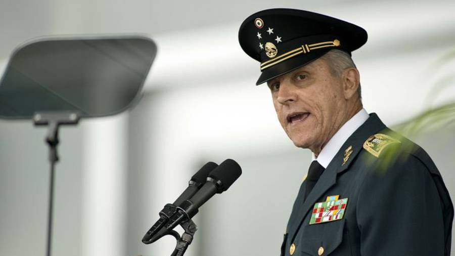 Salvador Cienfuegos no es 'El Padrino', señalan delincuentes ligados a 'El H2'