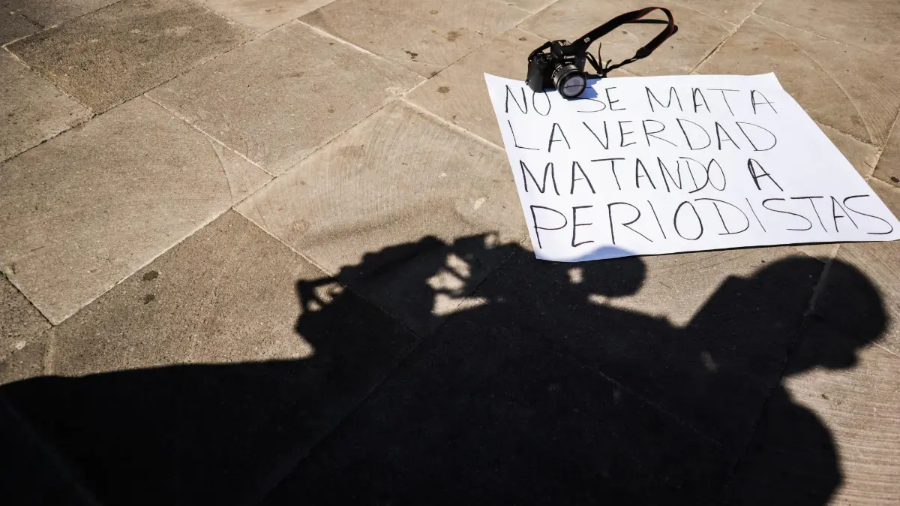 La Sociedad Interamericana de Prensa (SIP) condenó el asesinato del periodista, Carlos Castro, en el estado de Veracruz.