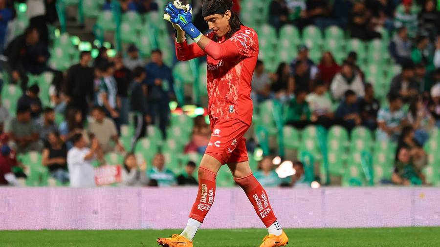 Santos Laguna cerró el Apertura 2025 con una victoria por 1-0 sobre Pachuca en el TSM Corona, gracias a un gol de Bruno Amione.