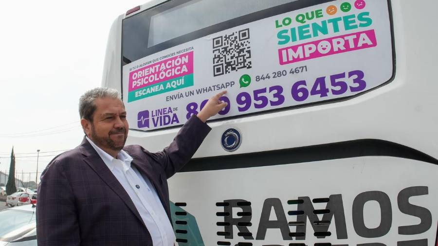 Ramos Arizpe busca acercar información sobre servicios gratuitos de orientación psicológica mediante códigos QR en unidades del transporte público.