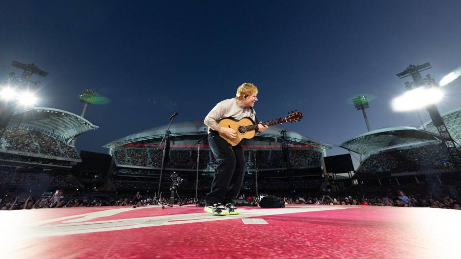 Fiesta. Ed Sheeran anunció su regreso a México con un video en redes sociales que emocionó a sus seguidores.