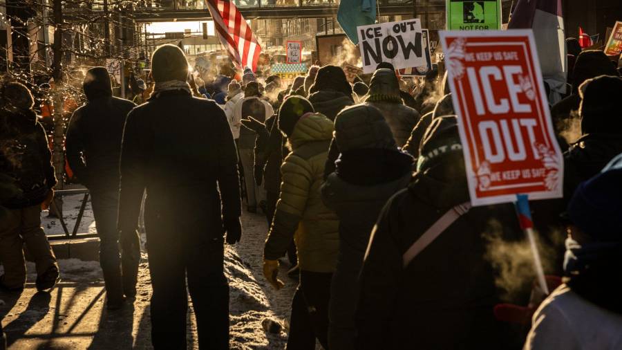 El Departamento de Justicia ha presionado a los principales fiscales para que presenten casos contra los manifestantes.