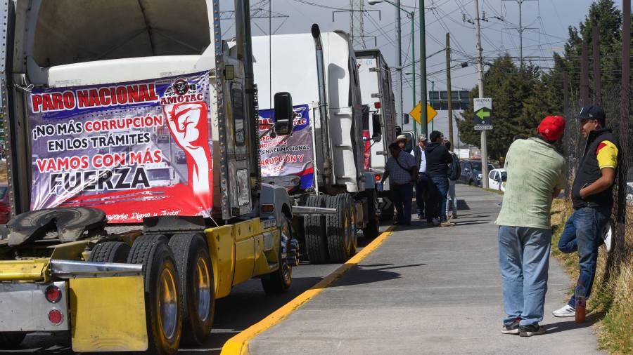Este viernes, los transportistas anunciaron un megaparo de este sector para el próximo lunes.