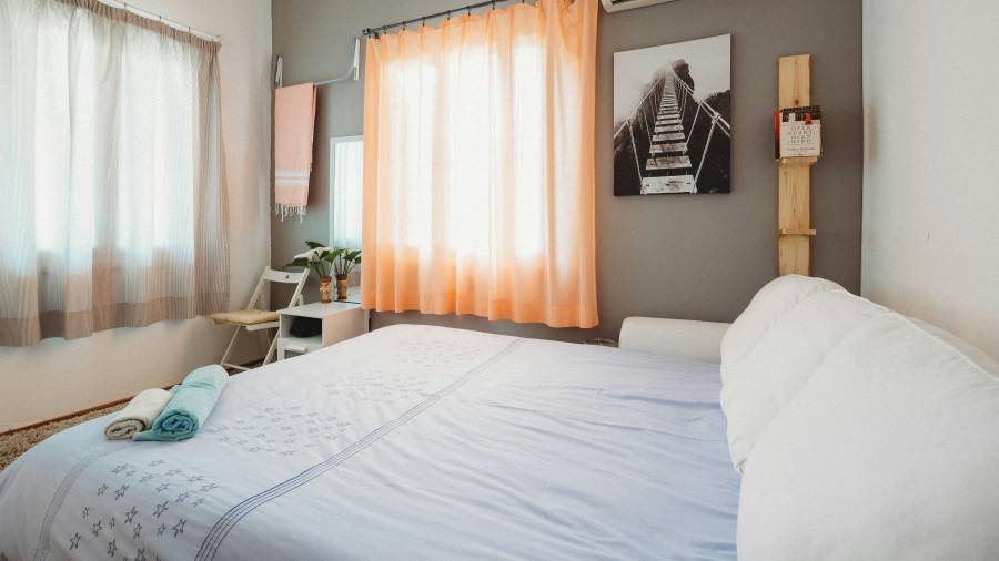 La alta demanda en Monterrey ha provocado aumentos considerables y menor disponibilidad, a diferencia de Saltillo donde aún hay opciones con tarifas similares a las de abril.