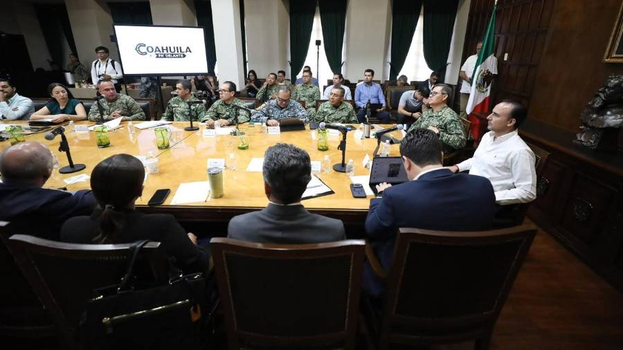 El gobernador Manolo Jiménez Salinas encabezó la reunión de la Mesa de Coordinación Estatal para la Construcción de Paz y Seguridad.