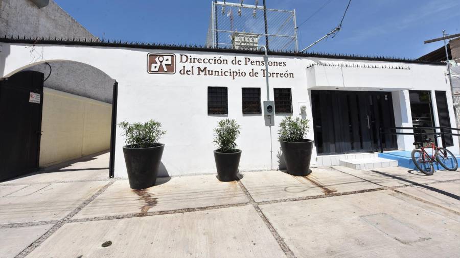 La Dirección de Pensiones cerró el año con más de 2 mil 600 préstamos entregados a sus agremiados.