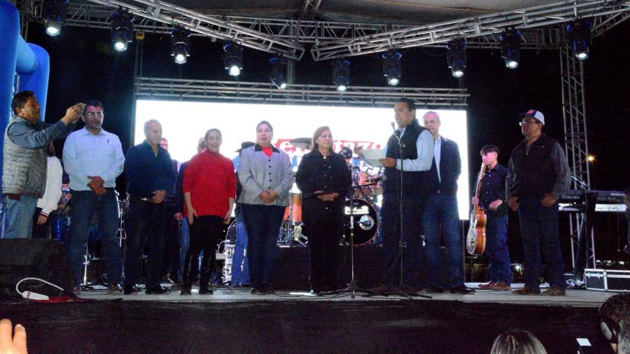 El boleto 24810 es el ganador del vehículo último modelo del banquetazo comercial, de acuerdo con el resultado del sorteo que se llevó a cabo la noche de este viernes 6 de enero.