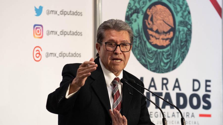 Ricardo Monreal afirmó que el INE debe revisar a sus funcionarios y esperar las resoluciones del Órgano Interno de Control.