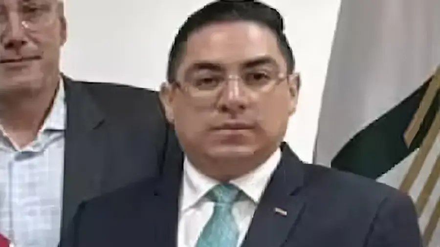 El Departamento de Estado de EU, en medio del endurecimiento de sus políticas migratorias, canceló la visa a Alex Tonatiuh Márquez Hernández, director general de Investigación Aduanera de la ANAM.