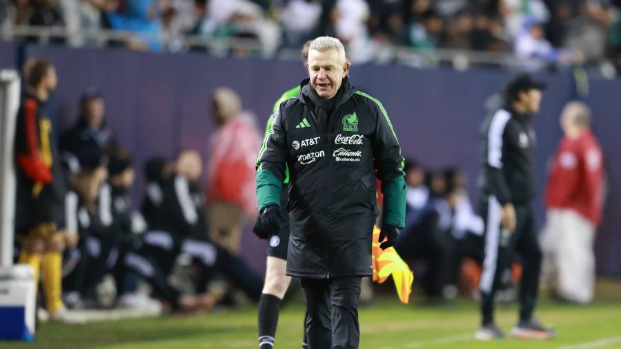 Aficionados mexicanos están atentos a la convocatoria rumbo al Mundial 2026.