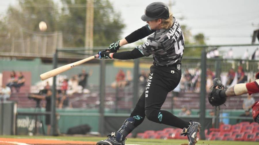 Saraperos luchó en los innings finales, pero no logró completar la remontada en Nuevo Laredo.