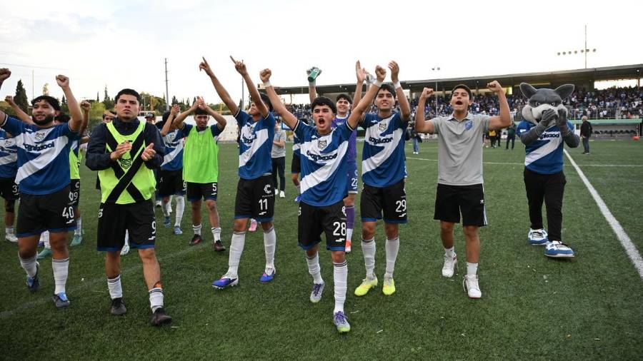 Saltillo Soccer celebró en casa el pase a la final y el ascenso de categoría.