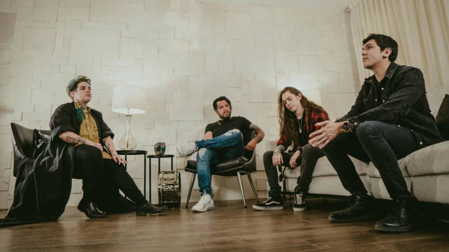 La banda creada en enero del 2016 por el bajista Athanael Cannon, actualmente cuanta con varias giras en las que han recorrido gran parte del territorio nacional.