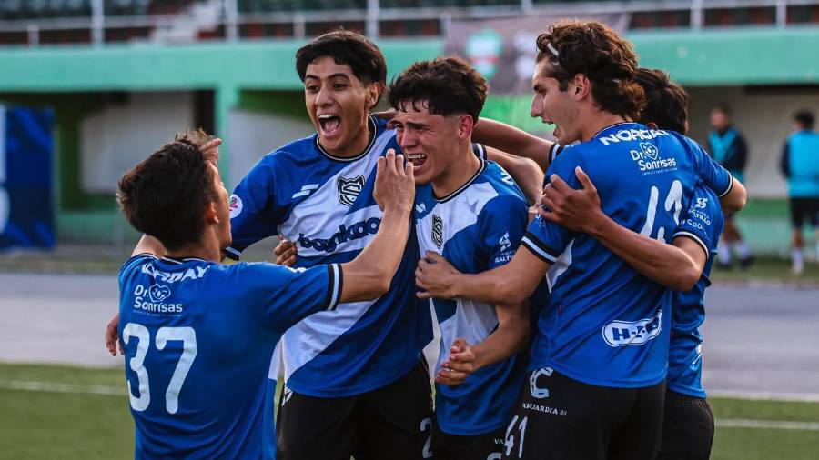 Yair Nuncio y Braulio Ordóñez marcaron los goles con los que Saltillo Soccer remontó ante Club Calor y selló en el Estadio Olímpico su clasificación a la liguilla de la Liga TDP.