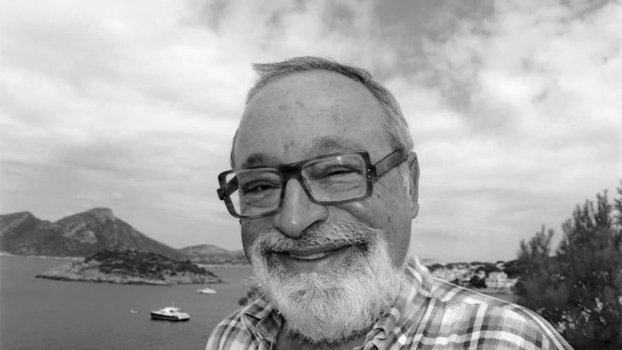 Fernando Savater: 'Mi vida es comer, dormir y llorar'