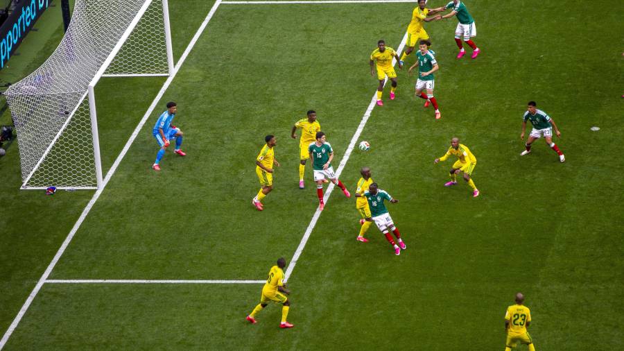 La mandataria dejó en suspenso dónde verá el partido de México ante Corea del próximo jueves 18 de junio.