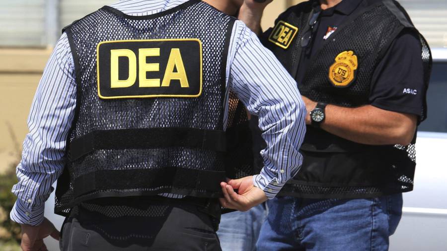 La DEA atribuye a los cárteles de Sinaloa y Jalisco Nueva Generación la mayor parte de fentanilo presente en EU.