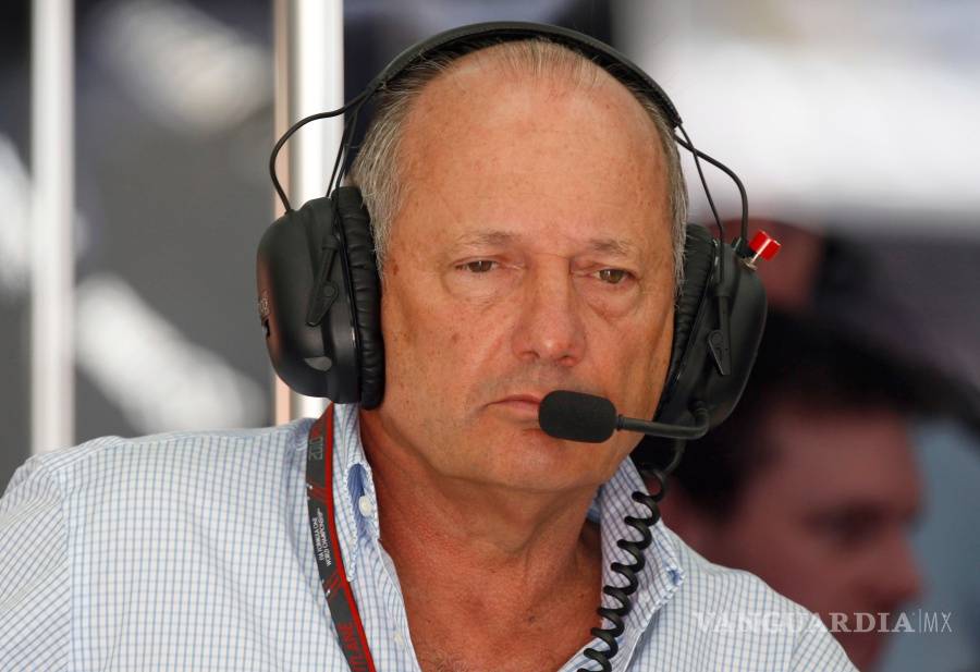 Ron Dennis deja la presidencia de McLaren