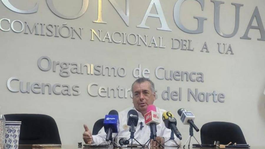 Gabriel Riestra Beltrán, director del Organismo de Cuenca Cuencas Centrales del Norte de Conagua, detalló que el convenio contempla pagos diferidos y una aportación inicial del 20 por ciento del monto negociado.