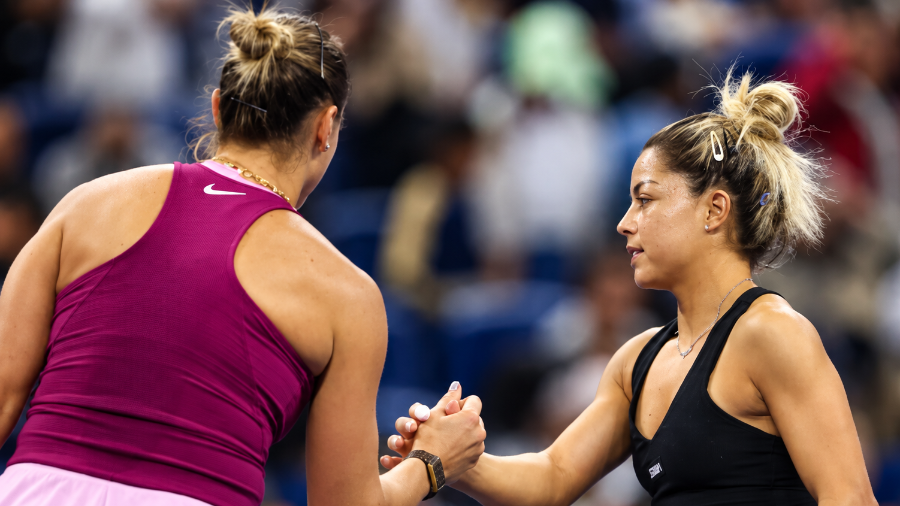 Renata Zarazúa se despidió del China Open tras ser superada en dos sets por Aryna Sabalenka en la ronda de 64 de Beijing.