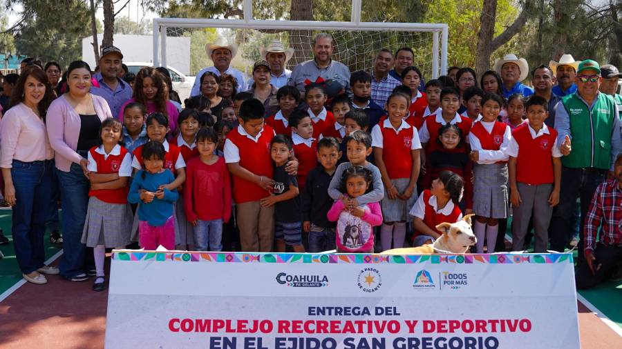 El alcalde Tomás Gutiérrez Merino encabezó la entrega del nuevo espacio comunitario en la comunidad de San Gregorio.