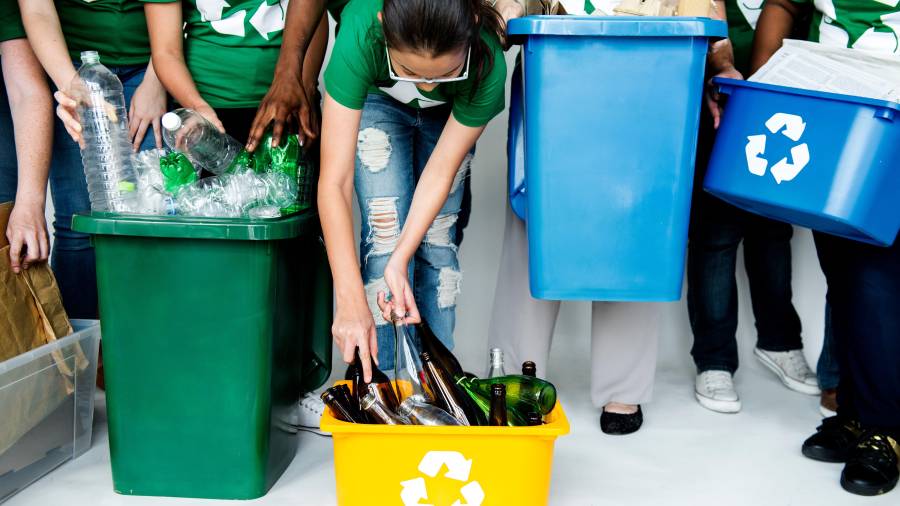 El reciclaje se ha posicionado como uno de los grandes retos del siglo XXI para acabar con el exceso de residuos y contaminación.