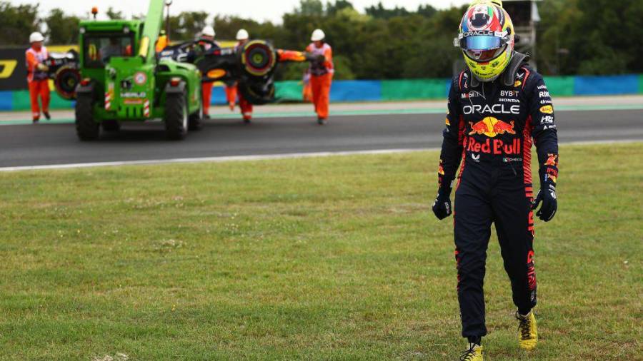 Sergio Pérez tuvo un accidente que lo dejó con el decimoctavo tiempo.