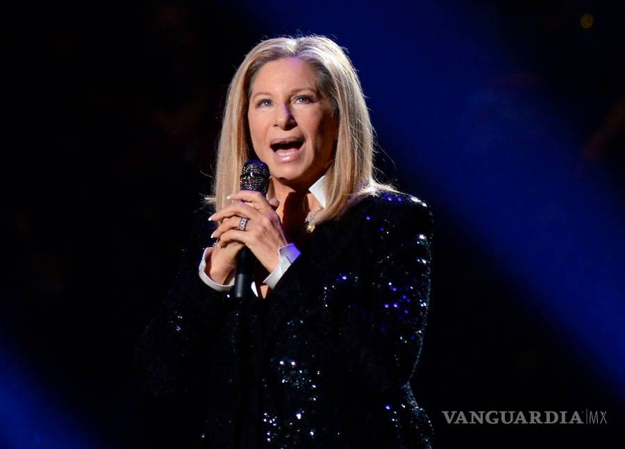 Barbra Streisand se burla de Trump