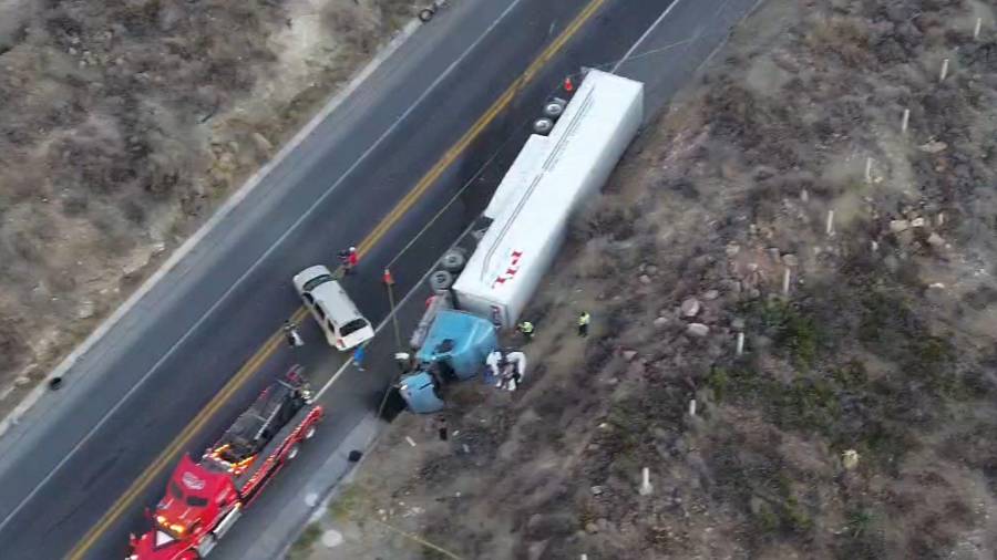 La vialidad estuvo paralizada por unas horas.
