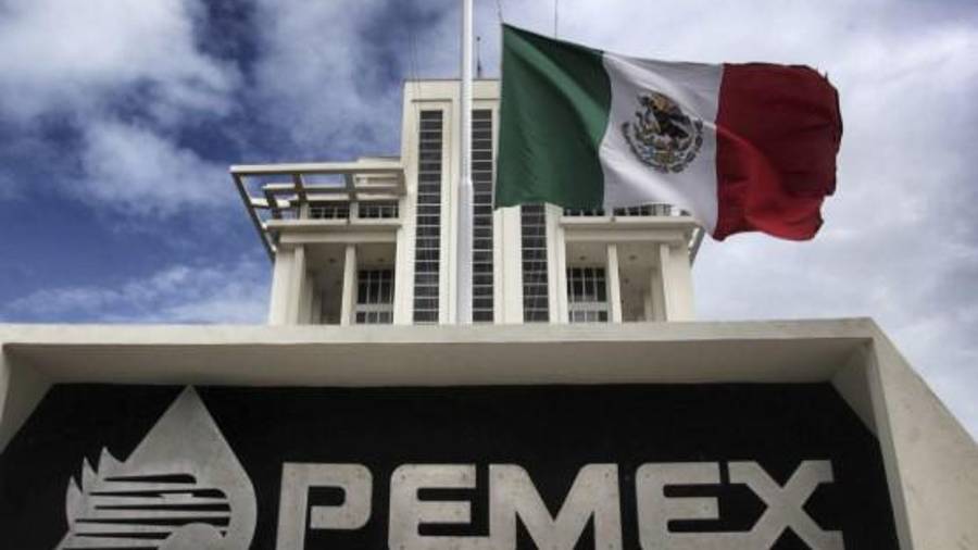 Las adjudicaciones siguieron extendiéndose más allá de los complejos deportivos sindicales.