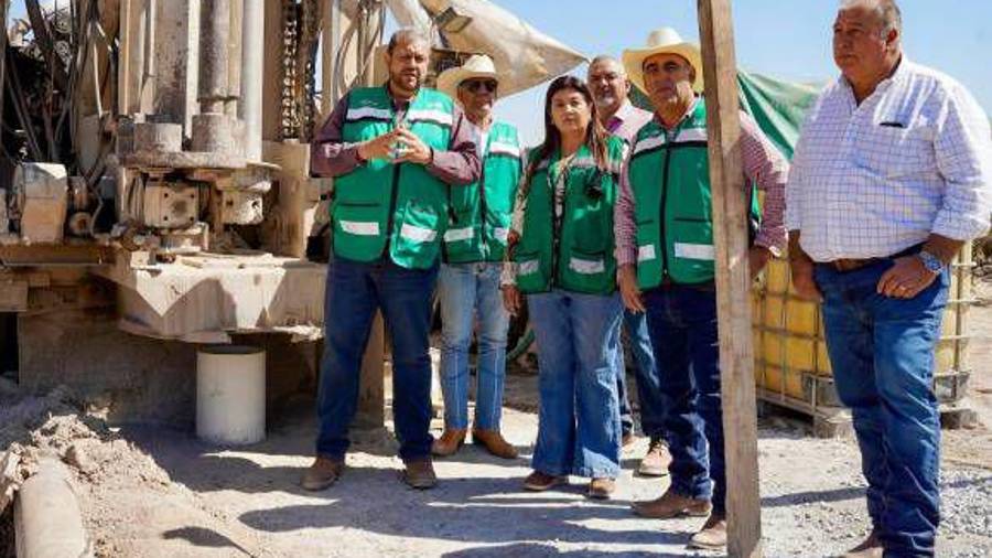 EMAS perforó y equipó un nuevo pozo en Lomas de Villasol que abastece al poniente de la ciudad.