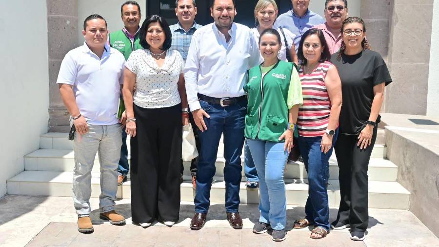 El alcalde Carlos Villarreal destacó que el mantenimiento de Monclova es una tarea permanente y aseguró que las cuadrillas continuarán trabajando colonia por colonia para atender las necesidades de la ciudadanía.