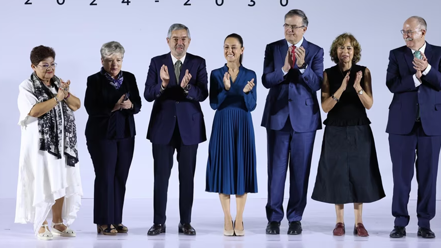 Aunque descalificaron los primeros nombramientos oficiales de Claudia Sheinbaum, dirigentes nacionales y legisladores de la oposición le desearon “buena suerte” en su gestión