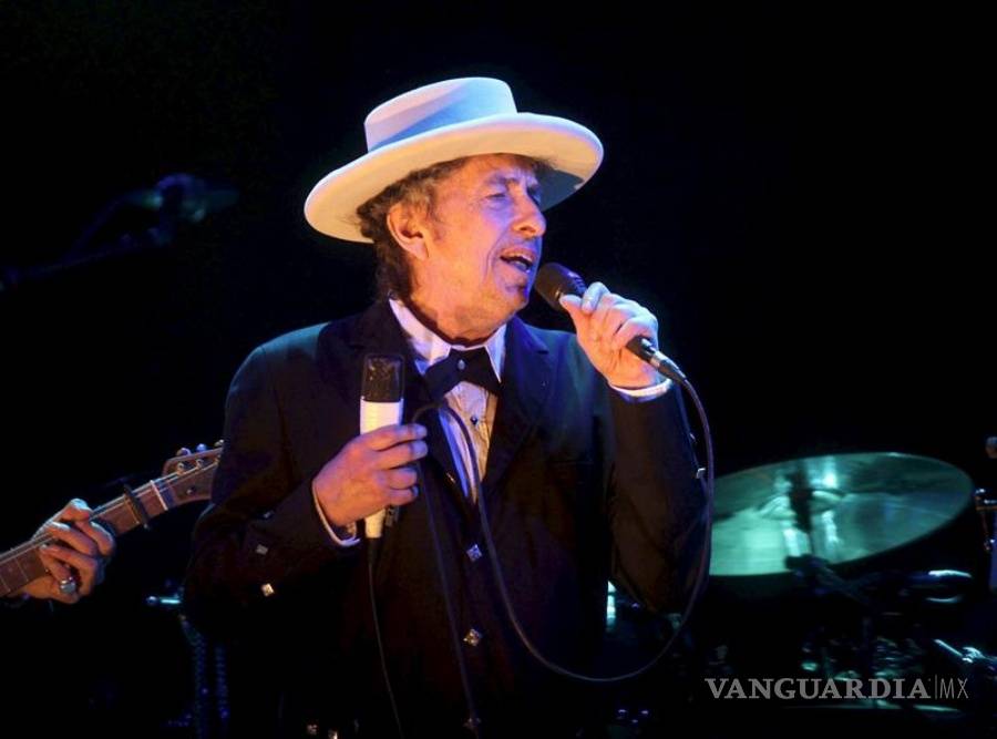 $!Bob Dylan, un poeta del folk-rock, onceavo Nobel de Literatura estadounidense