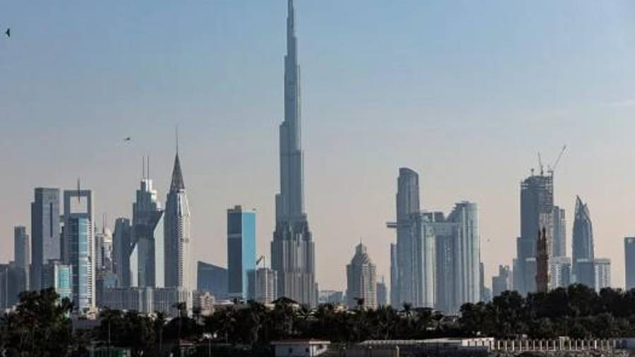 Incapaces de forjar la solidaridad política que exigía, los Emiratos Árabes Unidos han decidido abandonar la solidaridad económica del club de productores de petróleo y seguir su propio camino.