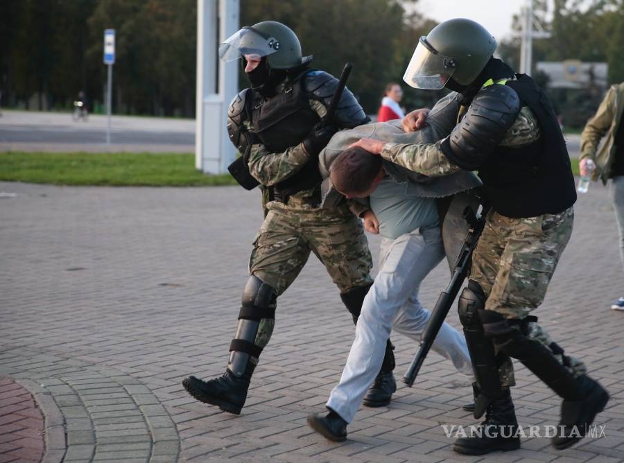 $!Alexander Lukashenko asume su sexto mandato como presidente de Bielorrusia pese a protestas