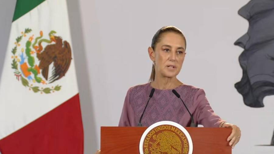 Sheinbaum también habló sobre la decisión de López Obrador de mantenerse alejado de la actividad pública desde que terminó su administración.