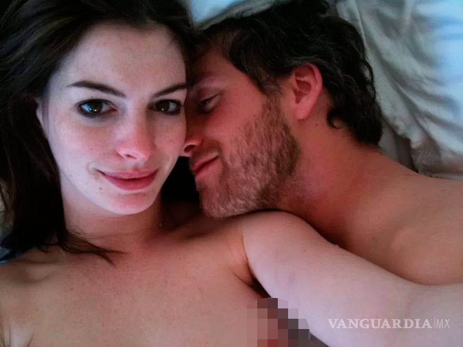 $!Anne Hathaway desnuda, filtran sus fotos íntimas