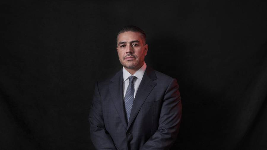 Omar García Harfuch, secretario de Seguridad y Protección Ciudadana de México, en su oficina.