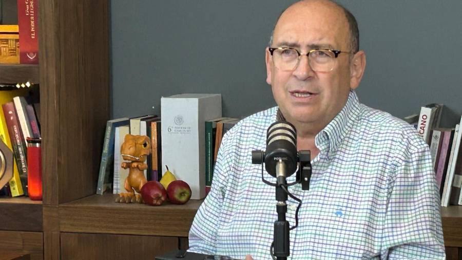 El diputado Rubén Moreira atribuyó la crisis de movilidad a decisiones del Gobierno federal durante un programa de análisis.