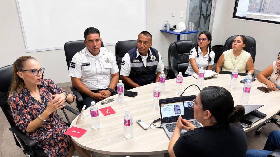 Tránsito y Vialidad de Torreón sostuvo una reunión con directivos de Grupo Modelo para mejorar la movilidad en la zona de su planta.