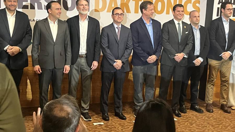 El gobernador Manolo Jiménez Salinas encabezó la presentación de la inversión, la cual aseguró fortalece el posicionamiento del estado como uno de los principales destinos industriales del país.