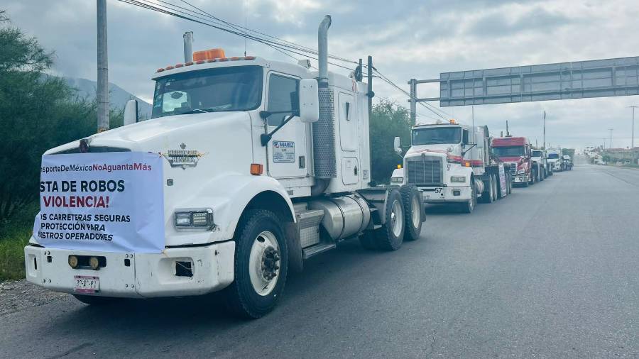 El sector empresarial pidió atender las demandas de los transportistas y garantizar la seguridad en las carreteras para evitar mayores afectaciones económicas.