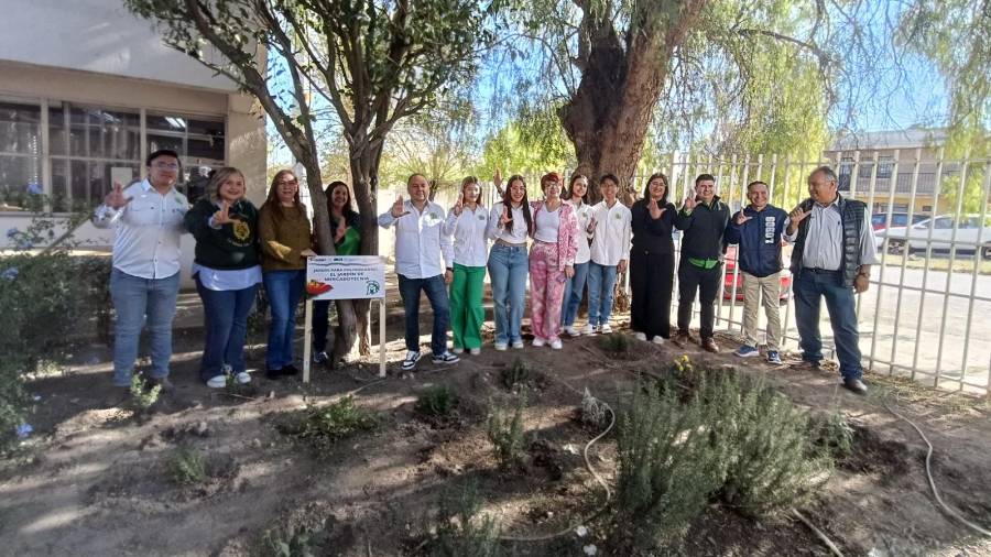 UAdeC alcanzó cobertura total de jardines polinizadores en todos sus campus.