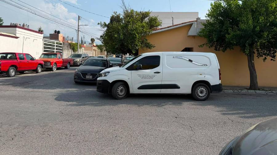 Autoridades acudieron al lugar de los hechos.