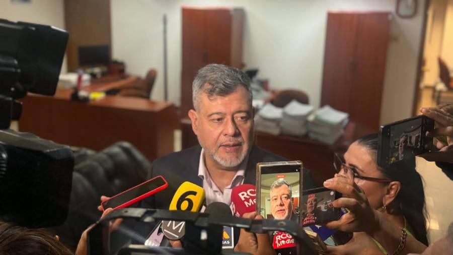 José Ramón Amieva, presidente del Tribunal Federal de Justicia Administrativa, apuntó que el TFJA procesa a diario entre 800 y 900 asuntos en todo el país.